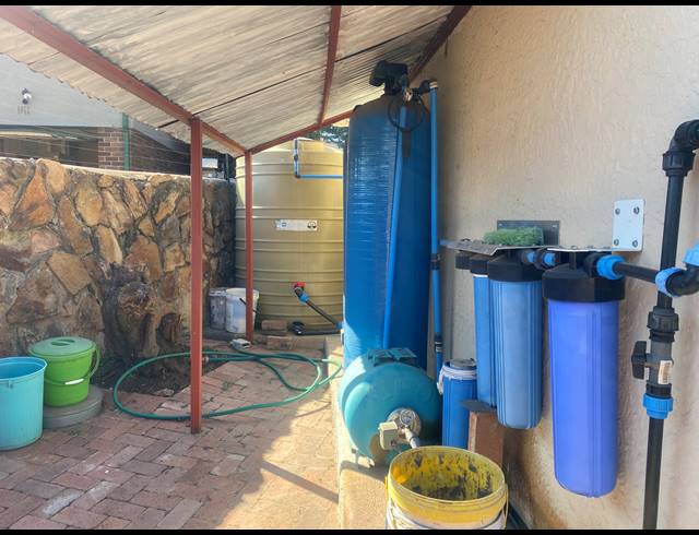5 BEDROOM HOUSE FOR SALE IN MONDEOR